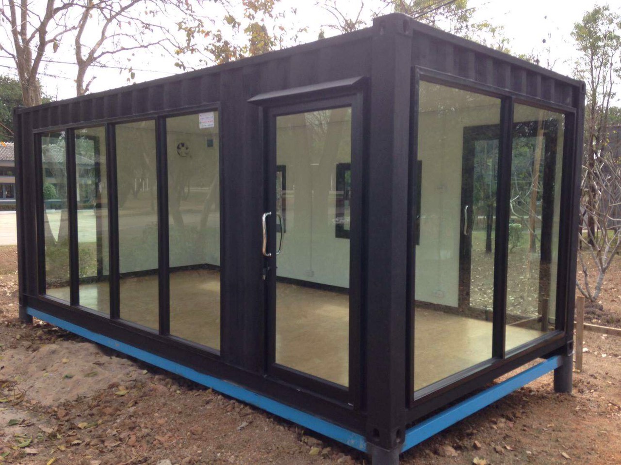 Làm nhà container có bị sét đánh không Lý giải nguyên nhân