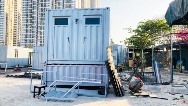 Nhà vệ sinh container 2 phòng